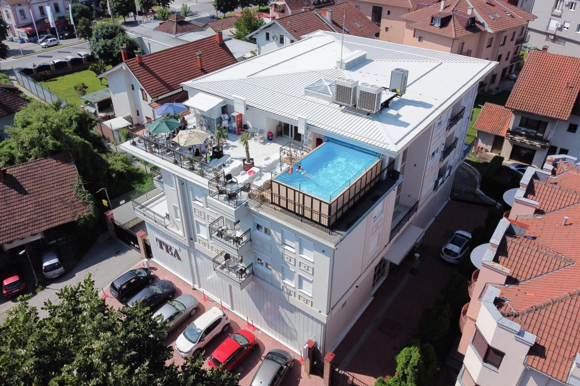 Smestaj Tea Sa Dva Bazena Vrnjačka Banja Exterior foto